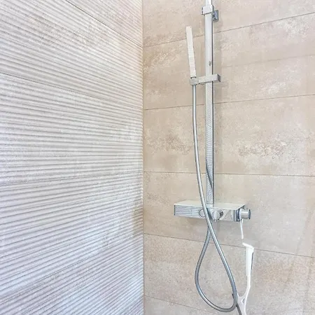 Villa-osmium Galižana