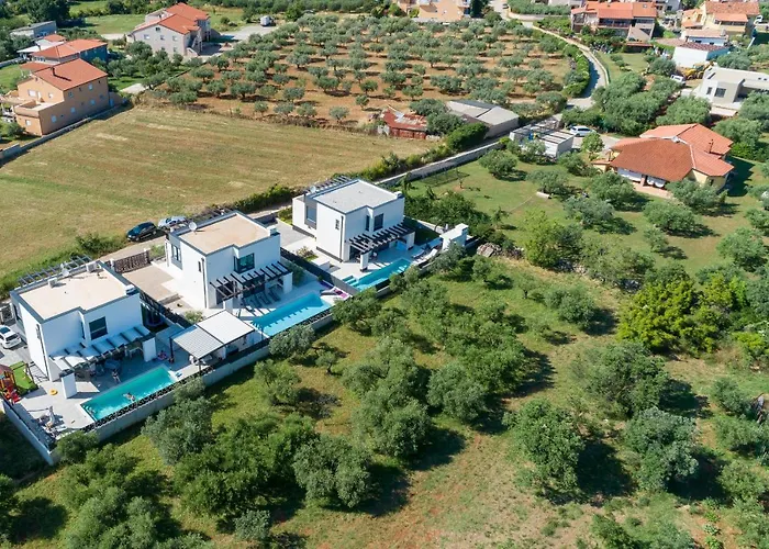 Villa-osmium * Galižana