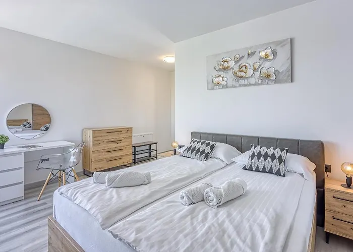 Villa-osmium Villa *