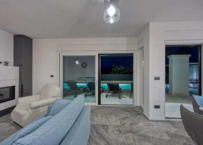 Villa-osmium Villa Galižana